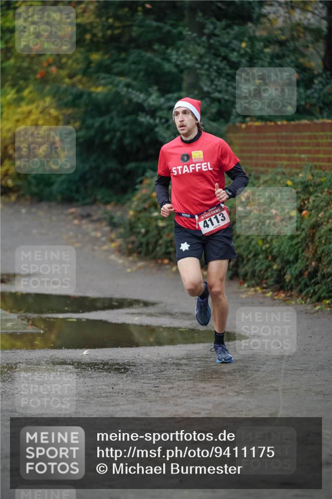 07.12.2025 - St. Pauli X-Mass-Run No. 15 Michael Burmester http://msf.ph/oto/9411175 07.12.2025 09:57:04 Laufen 4113 meine-sportfotos.de