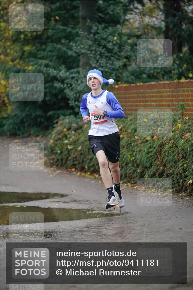 07.12.2025 - St. Pauli X-Mass-Run No. 15 Michael Burmester http://msf.ph/oto/9411181 07.12.2025 09:57:10 Laufen 450 meine-sportfotos.de