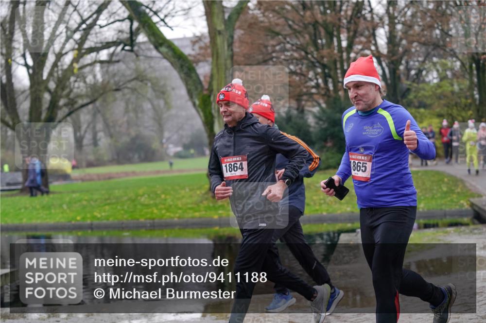 07.12.2025 - St. Pauli X-Mass-Run No. 15 Michael Burmester http://msf.ph/oto/9411188 07.12.2025 11:41:43 Laufen 5, 1864, 5, 865 meine-sportfotos.de