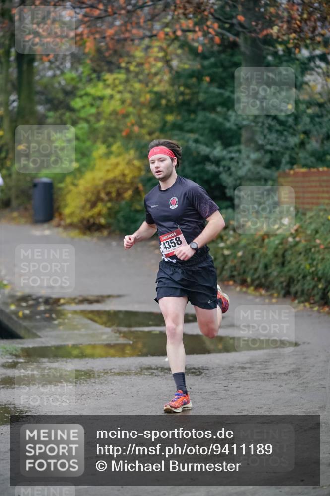 07.12.2025 - St. Pauli X-Mass-Run No. 15 Michael Burmester http://msf.ph/oto/9411189 07.12.2025 09:57:39 Laufen 4358 meine-sportfotos.de