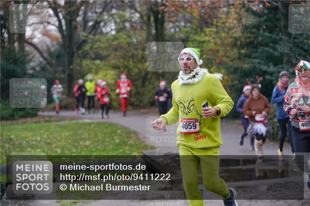 07.12.2025 - St. Pauli X-Mass-Run No. 15 Michael Burmester http://msf.ph/oto/9411222 07.12.2025 11:41:53 Laufen 15, 4059, 405 meine-sportfotos.de