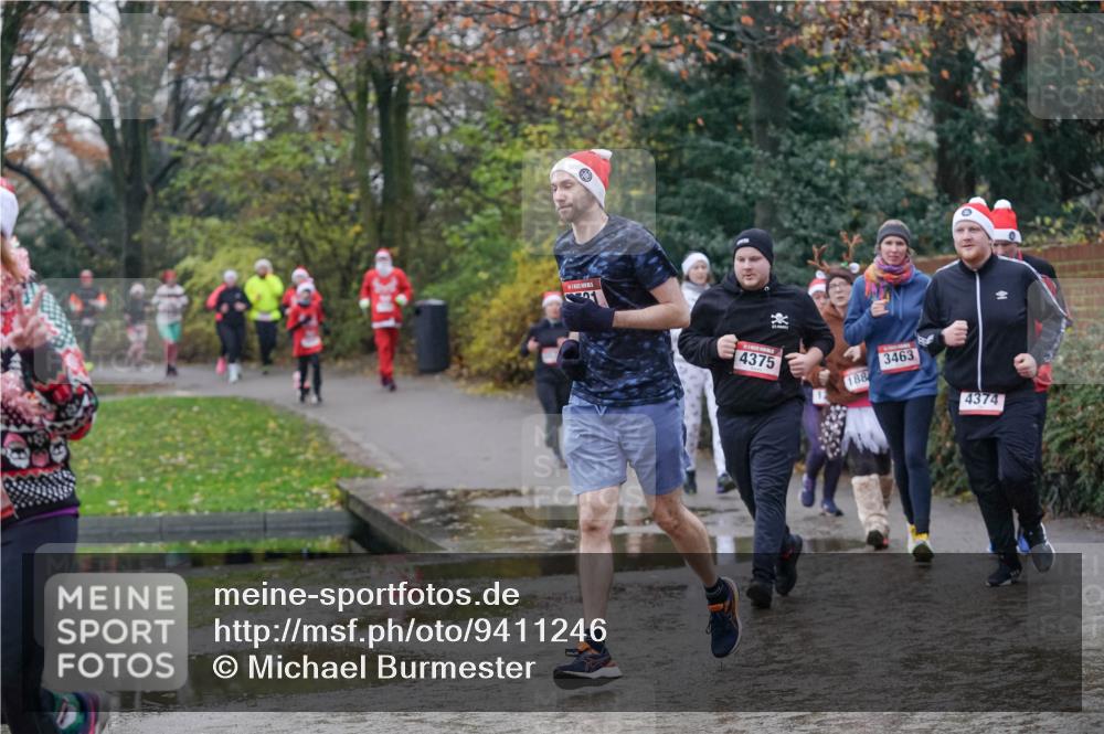 07.12.2025 - St. Pauli X-Mass-Run No. 15 Michael Burmester http://msf.ph/oto/9411246 07.12.2025 11:41:55 Laufen 21, 4375, 188, 3463, 4374 meine-sportfotos.de
