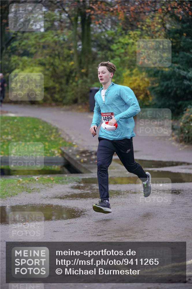 07.12.2025 - St. Pauli X-Mass-Run No. 15 Michael Burmester http://msf.ph/oto/9411265 07.12.2025 09:58:13 Laufen 4499 meine-sportfotos.de