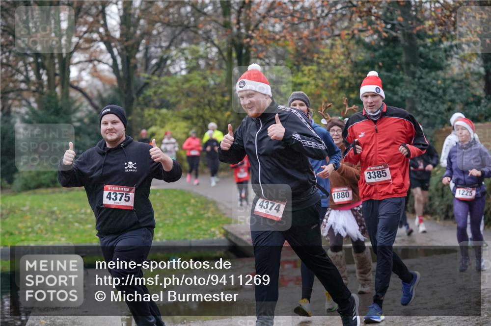 07.12.2025 - St. Pauli X-Mass-Run No. 15 Michael Burmester http://msf.ph/oto/9411269 07.12.2025 11:41:58 Laufen 15, 4375, 1880, 4374, 3385, 1225 meine-sportfotos.de