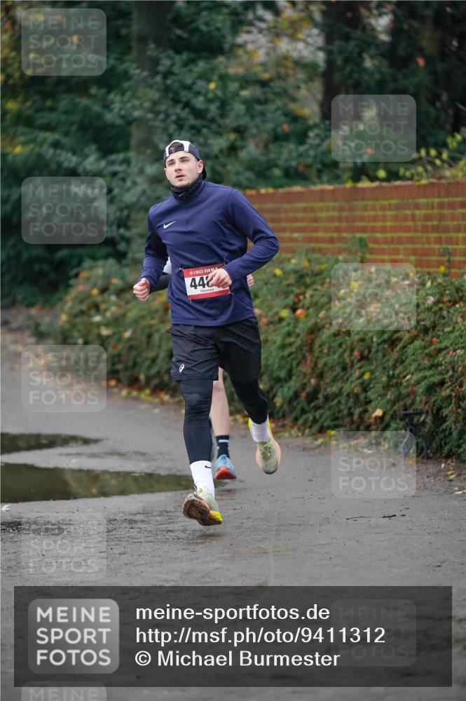 07.12.2025 - St. Pauli X-Mass-Run No. 15 Michael Burmester http://msf.ph/oto/9411312 07.12.2025 09:58:38 Laufen 448 meine-sportfotos.de