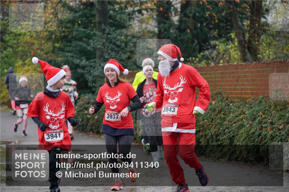 07.12.2025 - St. Pauli X-Mass-Run No. 15 Michael Burmester http://msf.ph/oto/9411340 07.12.2025 11:42:06 Laufen 15, 3941, 5, 3937, 15, 3943 meine-sportfotos.de