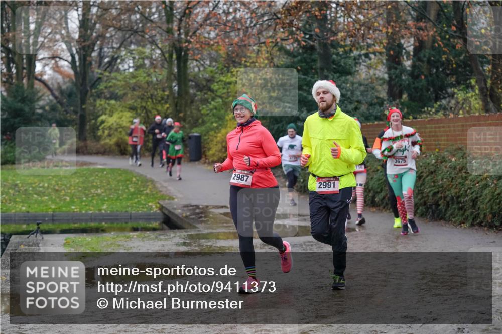07.12.2025 - St. Pauli X-Mass-Run No. 15 Michael Burmester http://msf.ph/oto/9411373 07.12.2025 11:42:10 Laufen 2987, 2991, 156, 3675 meine-sportfotos.de