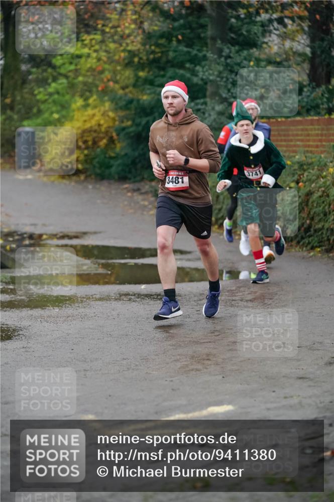 07.12.2025 - St. Pauli X-Mass-Run No. 15 Michael Burmester http://msf.ph/oto/9411380 07.12.2025 09:58:56 Laufen 15, 3481, 3741 meine-sportfotos.de