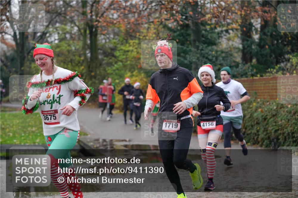 07.12.2025 - St. Pauli X-Mass-Run No. 15 Michael Burmester http://msf.ph/oto/9411390 07.12.2025 11:42:13 Laufen 15, 3675, 15, 1719, 4156 meine-sportfotos.de