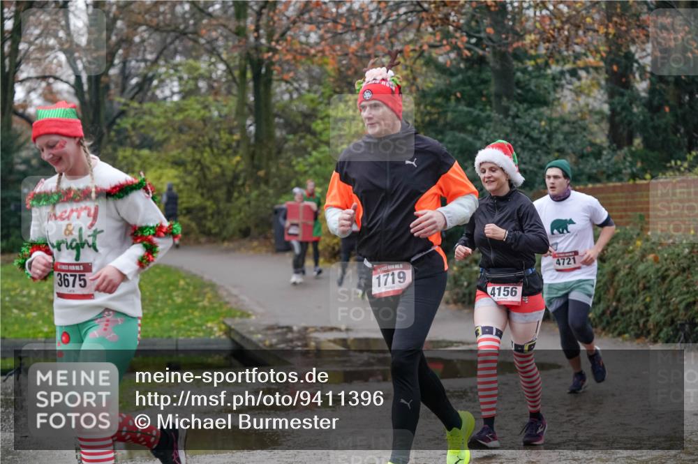 07.12.2025 - St. Pauli X-Mass-Run No. 15 Michael Burmester http://msf.ph/oto/9411396 07.12.2025 11:42:13 Laufen 3675, 1719, 4156, 4721 meine-sportfotos.de