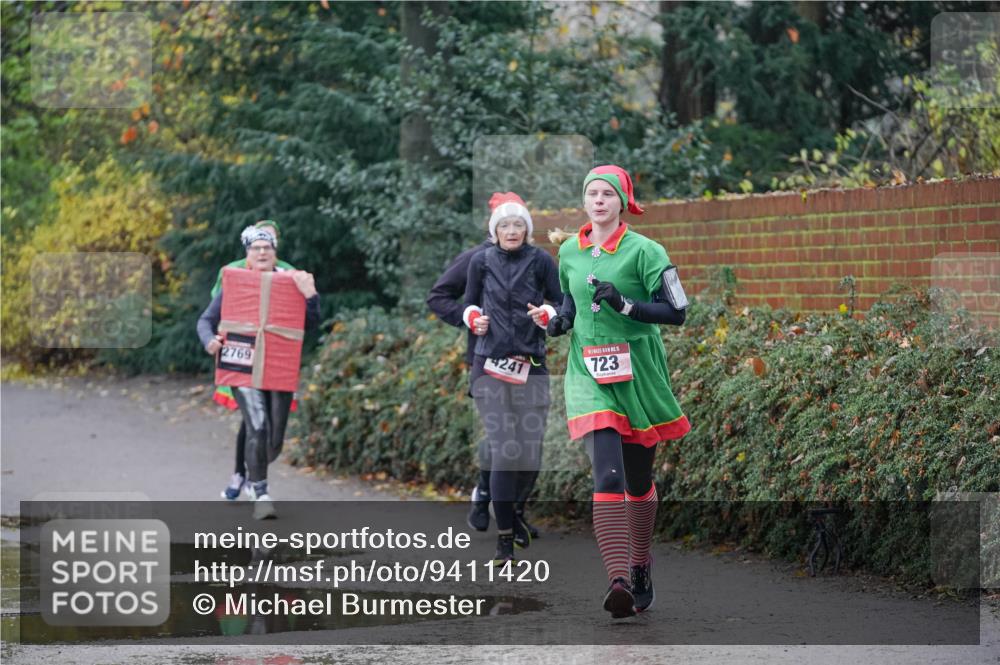 07.12.2025 - St. Pauli X-Mass-Run No. 15 Michael Burmester http://msf.ph/oto/9411420 07.12.2025 11:42:17 Laufen 4241, 723, 2769 meine-sportfotos.de