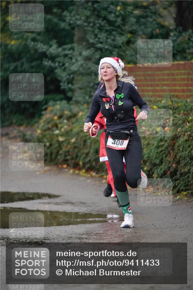 07.12.2025 - St. Pauli X-Mass-Run No. 15 Michael Burmester http://msf.ph/oto/9411433 07.12.2025 09:59:04 Laufen 308 meine-sportfotos.de