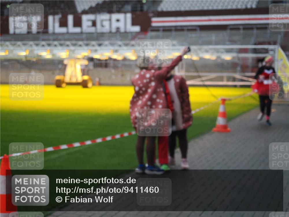 07.12.2025 - St. Pauli X-Mass-Run No. 15 Fabian Wolf http://msf.ph/oto/9411460 07.12.2025 11:13:10 Ziel 17, 22, 47, 681, 683, 684, 919, 1022, 1175, 1178, 1645, 1646, 1647, 1703 meine-sportfotos.de