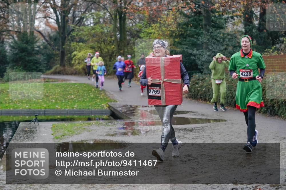 07.12.2025 - St. Pauli X-Mass-Run No. 15 Michael Burmester http://msf.ph/oto/9411467 07.12.2025 11:42:23 Laufen 2769, 5, 4228 meine-sportfotos.de