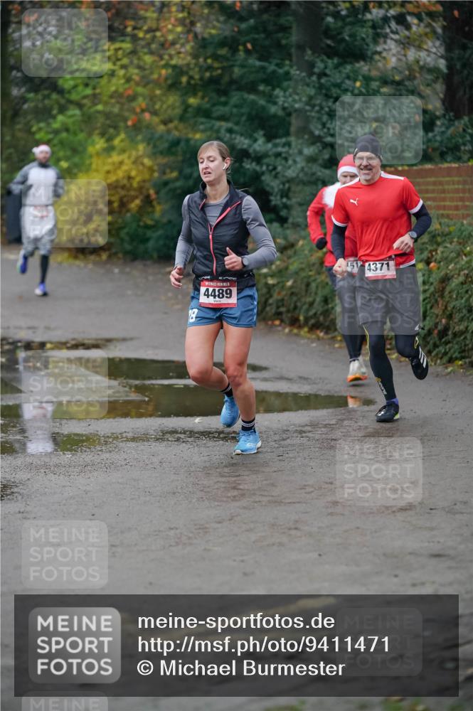 07.12.2025 - St. Pauli X-Mass-Run No. 15 Michael Burmester http://msf.ph/oto/9411471 07.12.2025 09:59:08 Laufen 15, 4489, 151, 4371 meine-sportfotos.de
