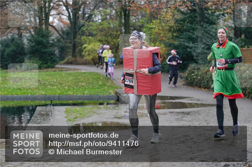 07.12.2025 - St. Pauli X-Mass-Run No. 15 Michael Burmester http://msf.ph/oto/9411476 07.12.2025 11:42:24 Laufen 2769, 4220 meine-sportfotos.de