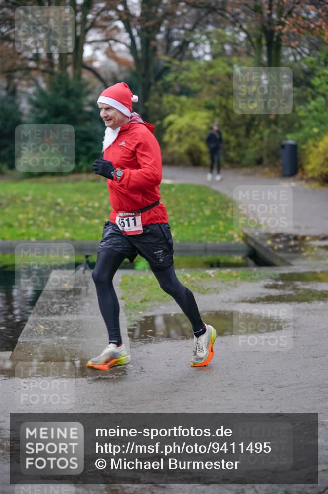07.12.2025 - St. Pauli X-Mass-Run No. 15 Michael Burmester http://msf.ph/oto/9411495 07.12.2025 09:59:11 Laufen 511 meine-sportfotos.de