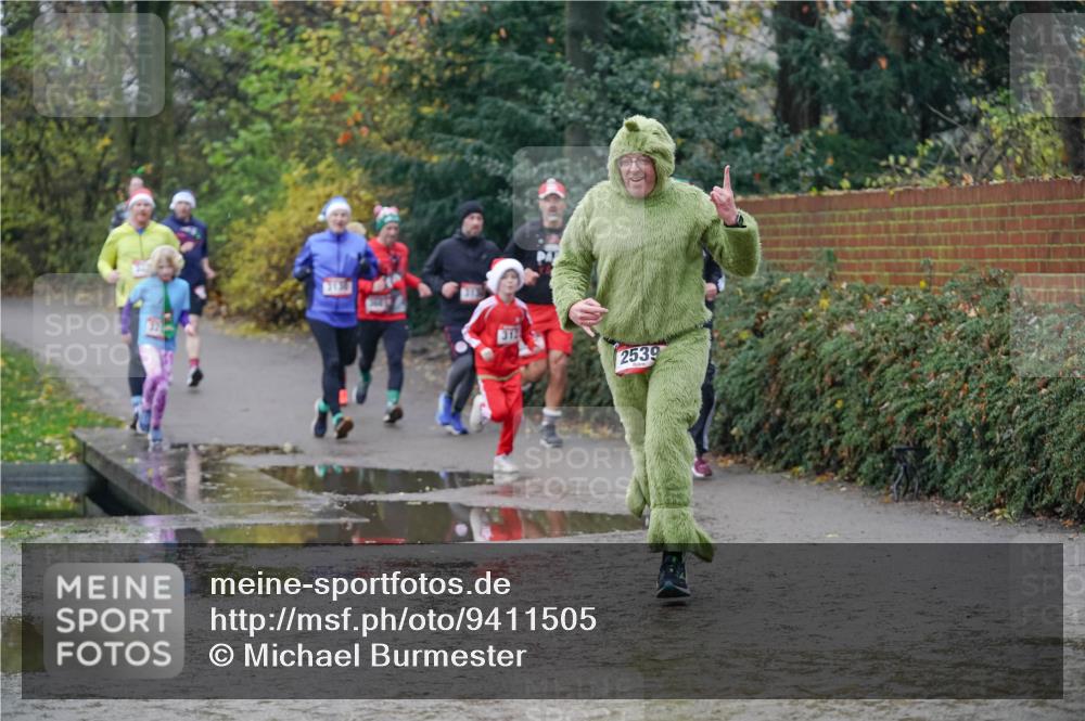 07.12.2025 - St. Pauli X-Mass-Run No. 15 Michael Burmester http://msf.ph/oto/9411505 07.12.2025 11:42:26 Laufen 3138, 312, 2539 meine-sportfotos.de