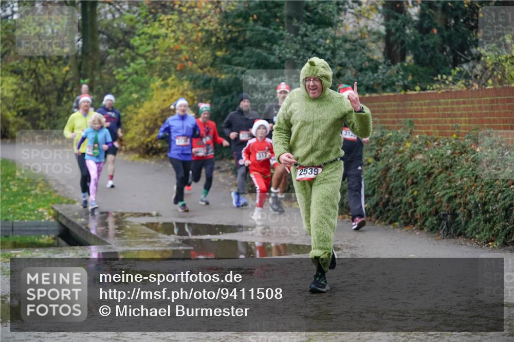 07.12.2025 - St. Pauli X-Mass-Run No. 15 Michael Burmester http://msf.ph/oto/9411508 07.12.2025 11:42:26 Laufen 312, 2539, 312 meine-sportfotos.de