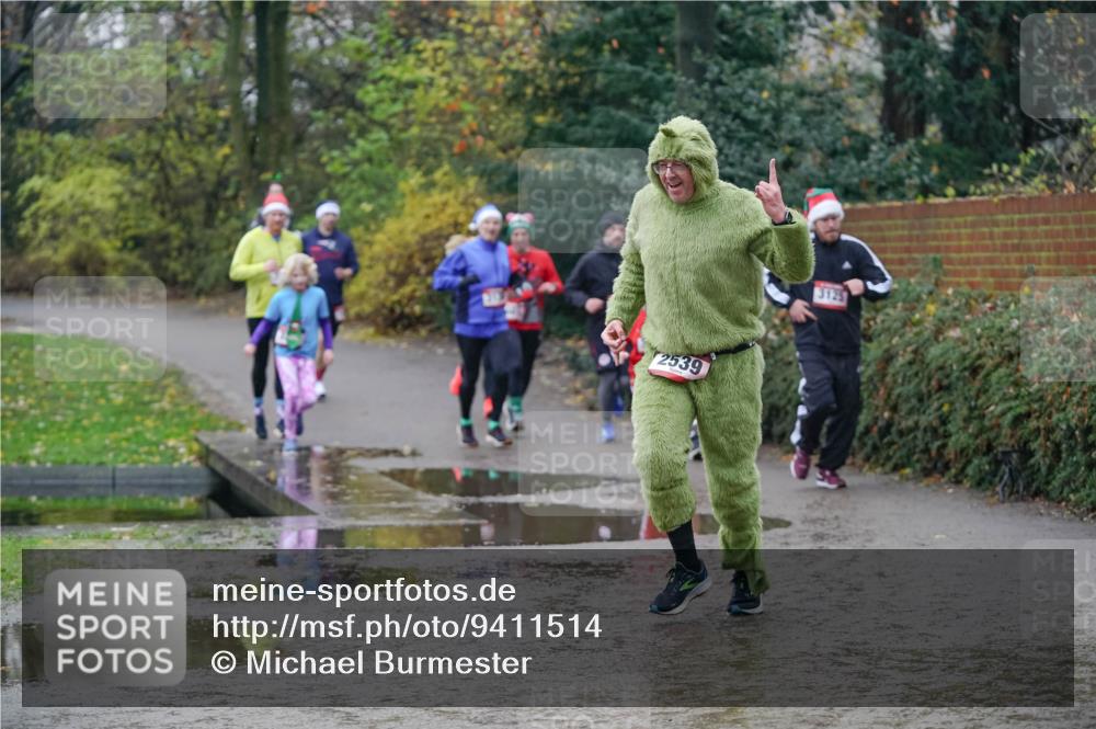 07.12.2025 - St. Pauli X-Mass-Run No. 15 Michael Burmester http://msf.ph/oto/9411514 07.12.2025 11:42:27 Laufen 2539, 3125 meine-sportfotos.de