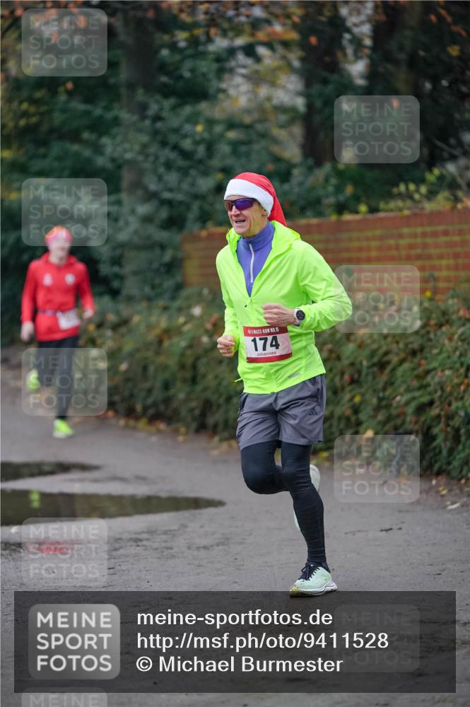 07.12.2025 - St. Pauli X-Mass-Run No. 15 Michael Burmester http://msf.ph/oto/9411528 07.12.2025 09:59:23 Laufen 15, 174 meine-sportfotos.de