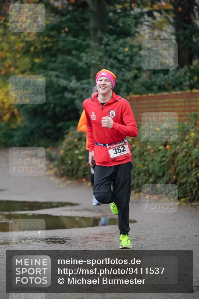 07.12.2025 - St. Pauli X-Mass-Run No. 15 Michael Burmester http://msf.ph/oto/9411537 07.12.2025 09:59:26 Laufen 5, 352 meine-sportfotos.de