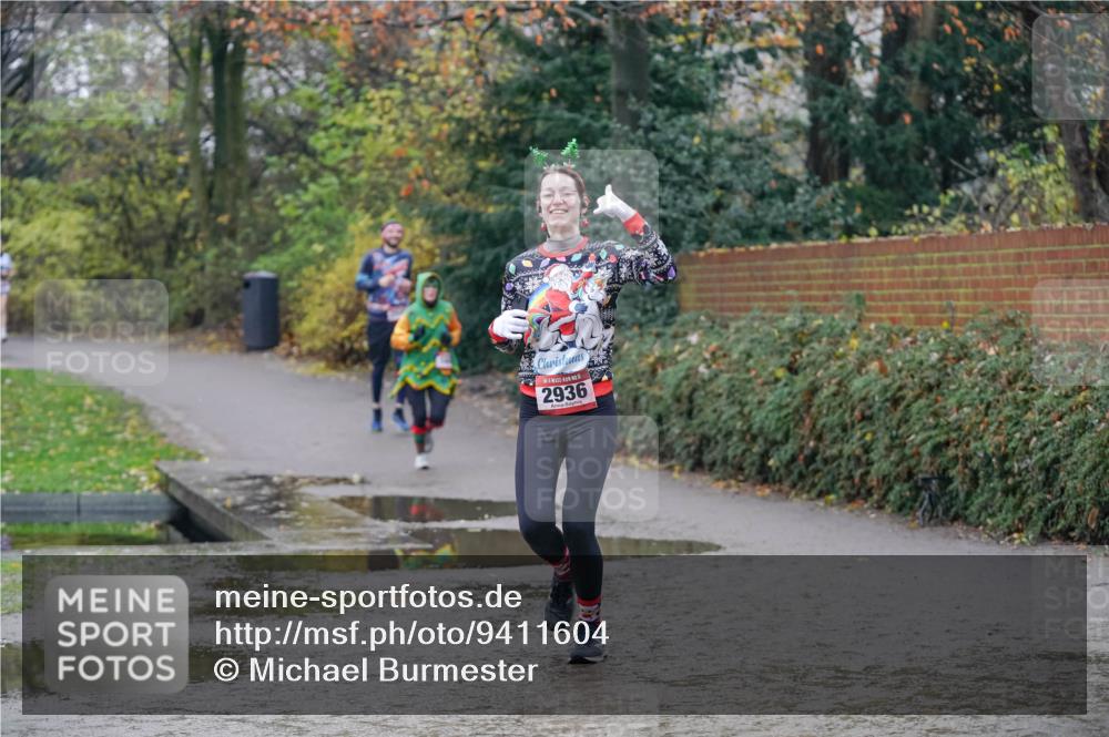 07.12.2025 - St. Pauli X-Mass-Run No. 15 Michael Burmester http://msf.ph/oto/9411604 07.12.2025 11:42:36 Laufen 2936 meine-sportfotos.de