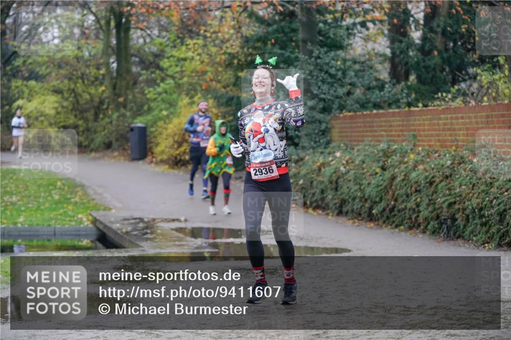 07.12.2025 - St. Pauli X-Mass-Run No. 15 Michael Burmester http://msf.ph/oto/9411607 07.12.2025 11:42:36 Laufen 2936 meine-sportfotos.de
