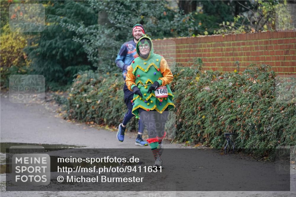 07.12.2025 - St. Pauli X-Mass-Run No. 15 Michael Burmester http://msf.ph/oto/9411631 07.12.2025 11:42:39 Laufen 1665 meine-sportfotos.de
