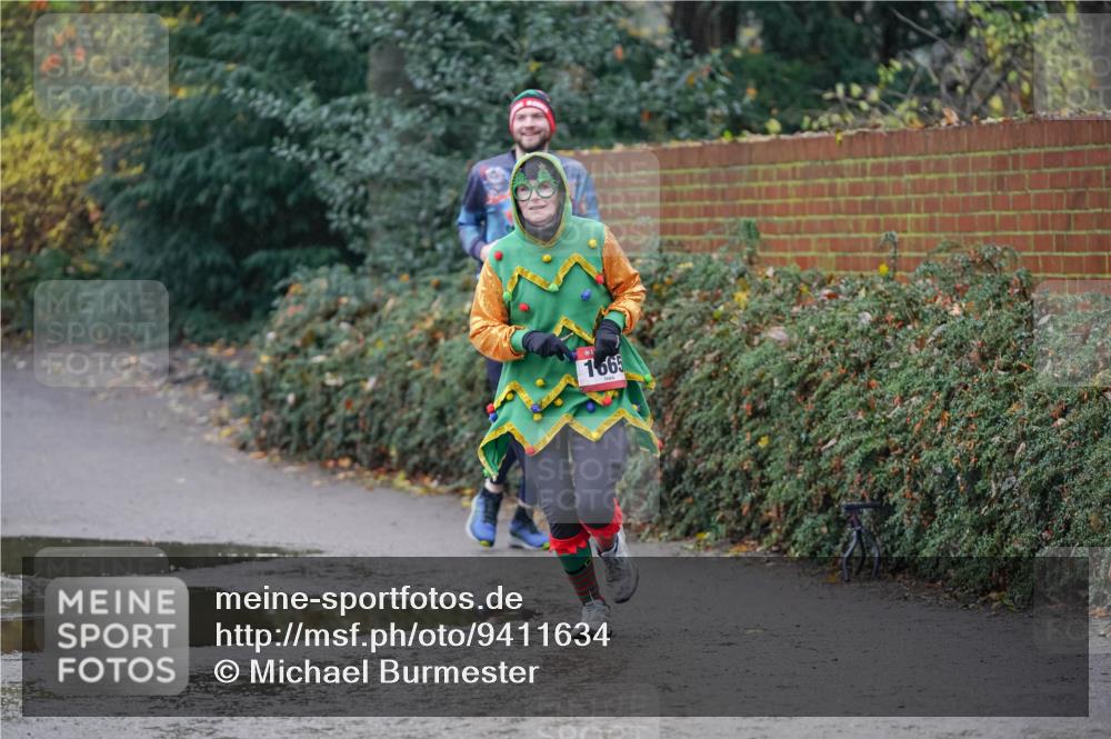 07.12.2025 - St. Pauli X-Mass-Run No. 15 Michael Burmester http://msf.ph/oto/9411634 07.12.2025 11:42:39 Laufen 1665 meine-sportfotos.de