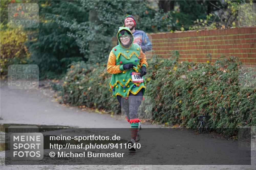 07.12.2025 - St. Pauli X-Mass-Run No. 15 Michael Burmester http://msf.ph/oto/9411640 07.12.2025 11:42:40 Laufen 166 meine-sportfotos.de