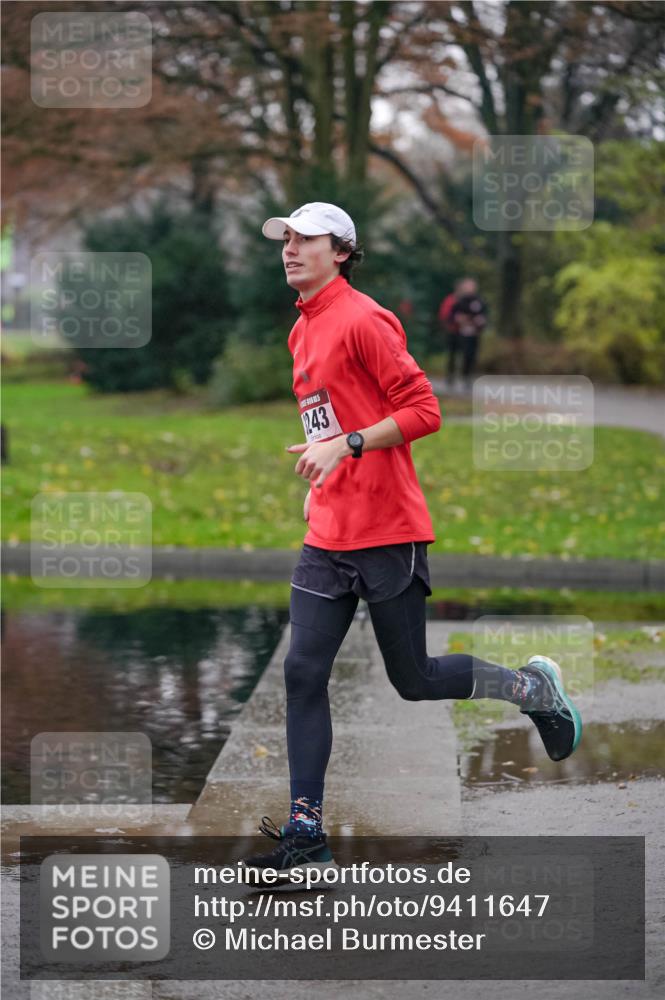 07.12.2025 - St. Pauli X-Mass-Run No. 15 Michael Burmester http://msf.ph/oto/9411647 07.12.2025 09:59:56 Laufen 243 meine-sportfotos.de