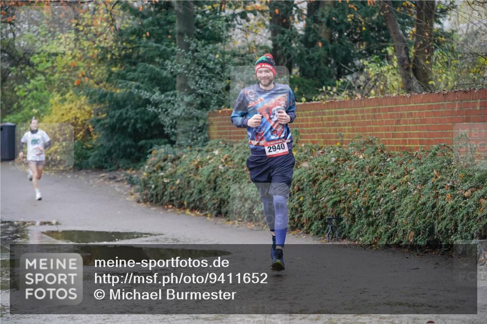 07.12.2025 - St. Pauli X-Mass-Run No. 15 Michael Burmester http://msf.ph/oto/9411652 07.12.2025 11:42:42 Laufen 2940 meine-sportfotos.de