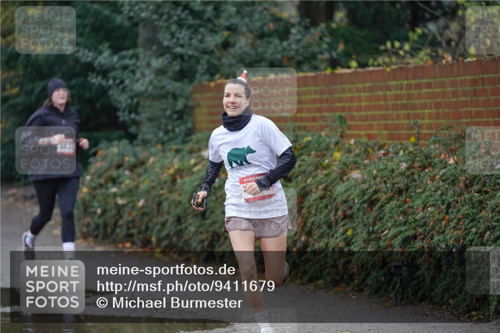 07.12.2025 - St. Pauli X-Mass-Run No. 15 Michael Burmester http://msf.ph/oto/9411679 07.12.2025 11:42:46 Laufen  meine-sportfotos.de