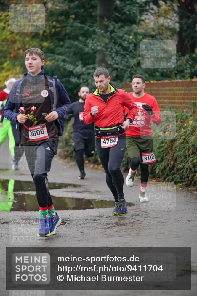 07.12.2025 - St. Pauli X-Mass-Run No. 15 Michael Burmester http://msf.ph/oto/9411704 07.12.2025 10:00:09 Laufen 3606, 15, 4764, 3103 meine-sportfotos.de