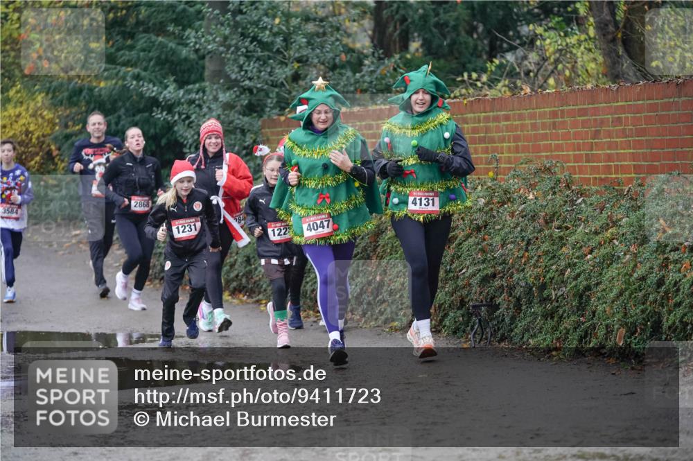 07.12.2025 - St. Pauli X-Mass-Run No. 15 Michael Burmester http://msf.ph/oto/9411723 07.12.2025 11:42:51 Laufen 3584, 2868, 1231, 84, 122, 4047, 4131 meine-sportfotos.de