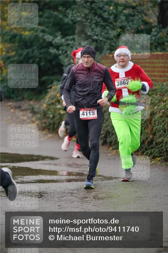 07.12.2025 - St. Pauli X-Mass-Run No. 15 Michael Burmester http://msf.ph/oto/9411740 07.12.2025 10:00:12 Laufen 15, 4115, 15, 3862 meine-sportfotos.de