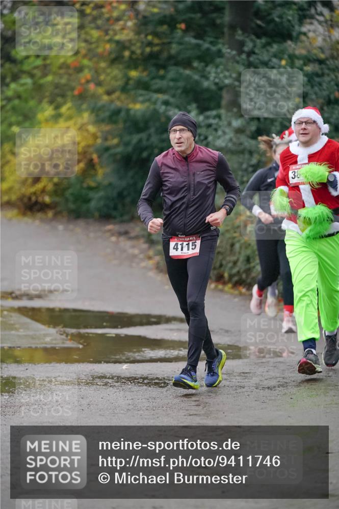 07.12.2025 - St. Pauli X-Mass-Run No. 15 Michael Burmester http://msf.ph/oto/9411746 07.12.2025 10:00:13 Laufen 15, 4115, 38 meine-sportfotos.de