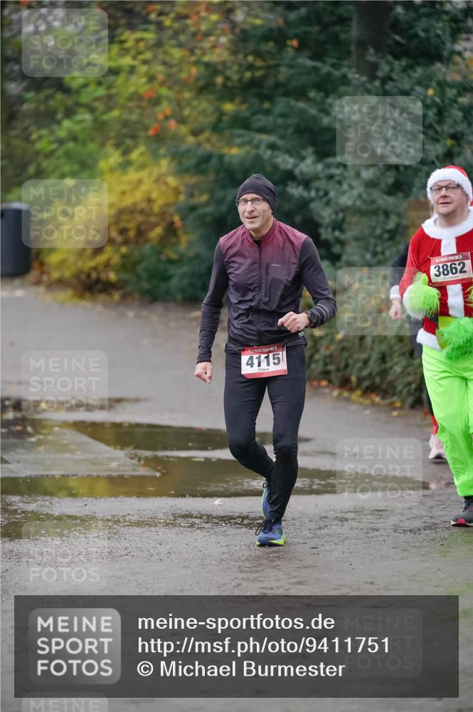 07.12.2025 - St. Pauli X-Mass-Run No. 15 Michael Burmester http://msf.ph/oto/9411751 07.12.2025 10:00:13 Laufen 15, 4115, 15, 3862 meine-sportfotos.de