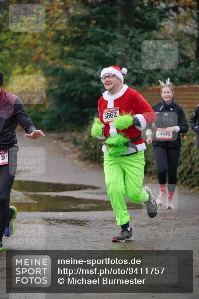 07.12.2025 - St. Pauli X-Mass-Run No. 15 Michael Burmester http://msf.ph/oto/9411757 07.12.2025 10:00:14 Laufen 5, 3862, 15, 5, 3608 meine-sportfotos.de