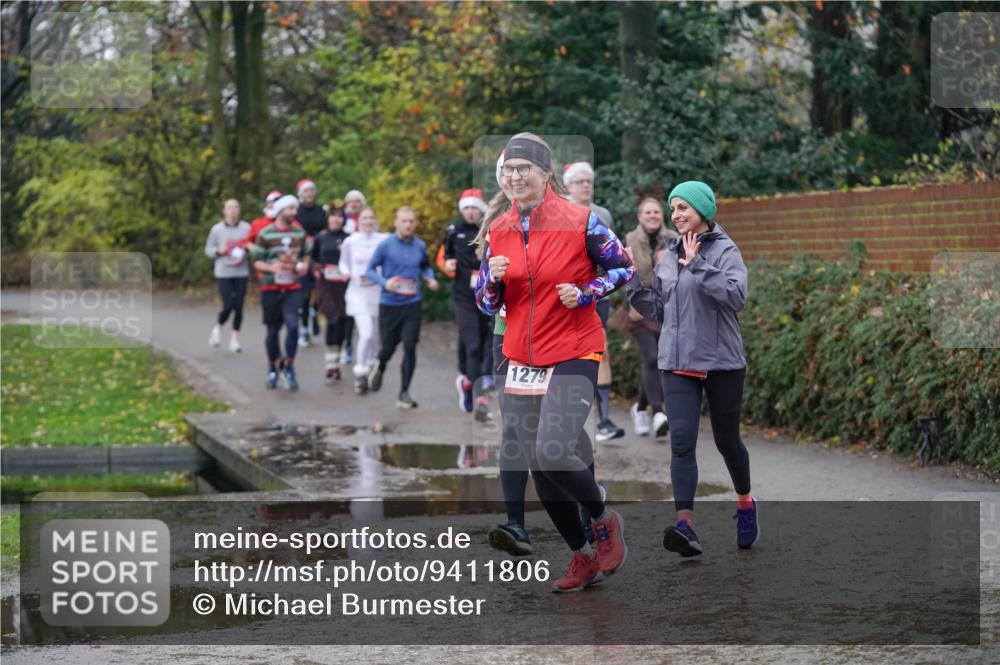 07.12.2025 - St. Pauli X-Mass-Run No. 15 Michael Burmester http://msf.ph/oto/9411806 07.12.2025 11:43:01 Laufen 1279 meine-sportfotos.de