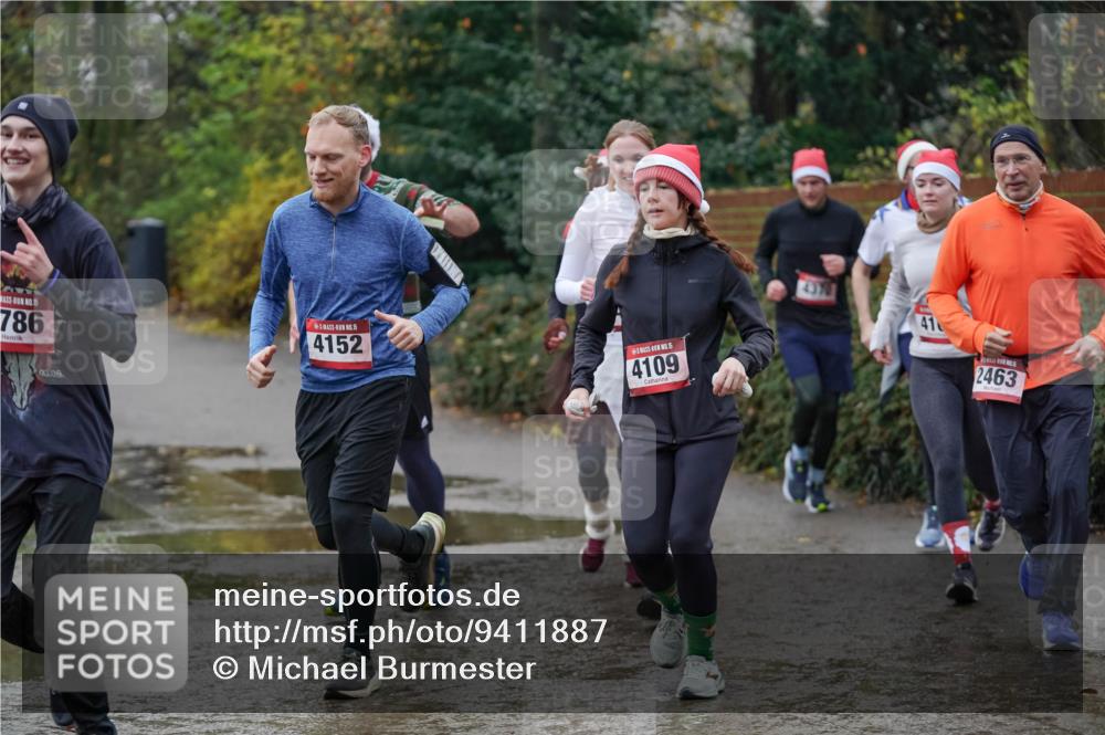 07.12.2025 - St. Pauli X-Mass-Run No. 15 Michael Burmester http://msf.ph/oto/9411887 07.12.2025 11:43:08 Laufen 15, 786, 03, 08, 15, 4152, 15, 4109, 4370, 41, 2463 meine-sportfotos.de