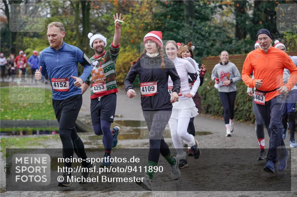 07.12.2025 - St. Pauli X-Mass-Run No. 15 Michael Burmester http://msf.ph/oto/9411890 07.12.2025 11:43:09 Laufen 15, 4152, 4253, 15, 4109, 2463 meine-sportfotos.de