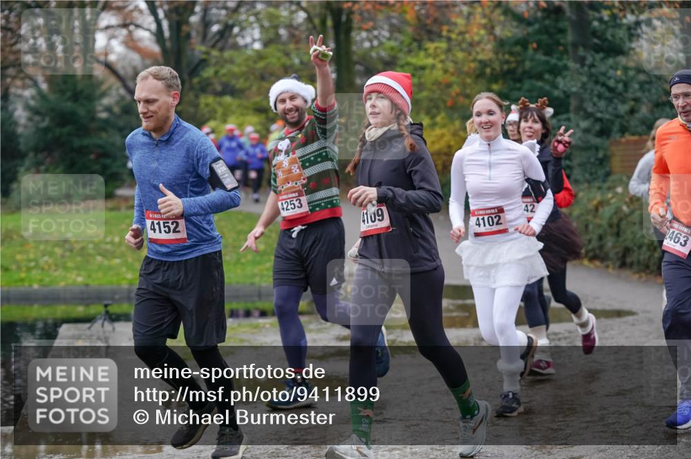 07.12.2025 - St. Pauli X-Mass-Run No. 15 Michael Burmester http://msf.ph/oto/9411899 07.12.2025 11:43:09 Laufen 4152, 6, 20, 4253, 4109, 4102, 42, 15, 463 meine-sportfotos.de