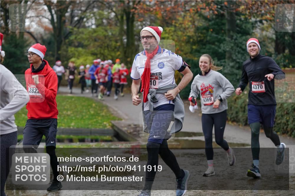 07.12.2025 - St. Pauli X-Mass-Run No. 15 Michael Burmester http://msf.ph/oto/9411919 07.12.2025 11:43:11 Laufen 282, 10, 4369, 4370 meine-sportfotos.de