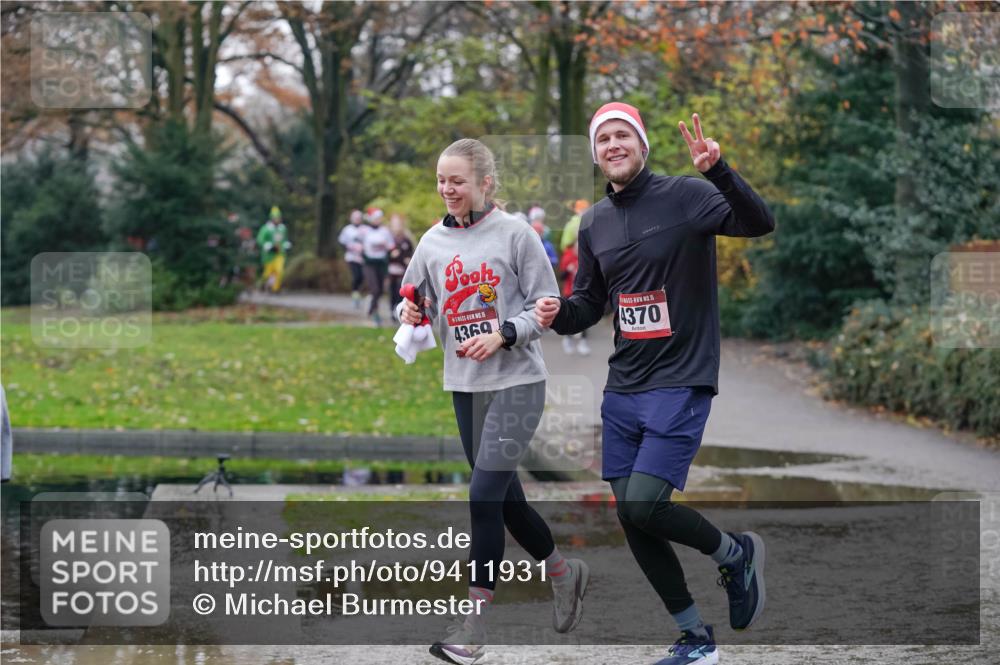 07.12.2025 - St. Pauli X-Mass-Run No. 15 Michael Burmester http://msf.ph/oto/9411931 07.12.2025 11:43:12 Laufen 15, 4369, 15, 4370 meine-sportfotos.de