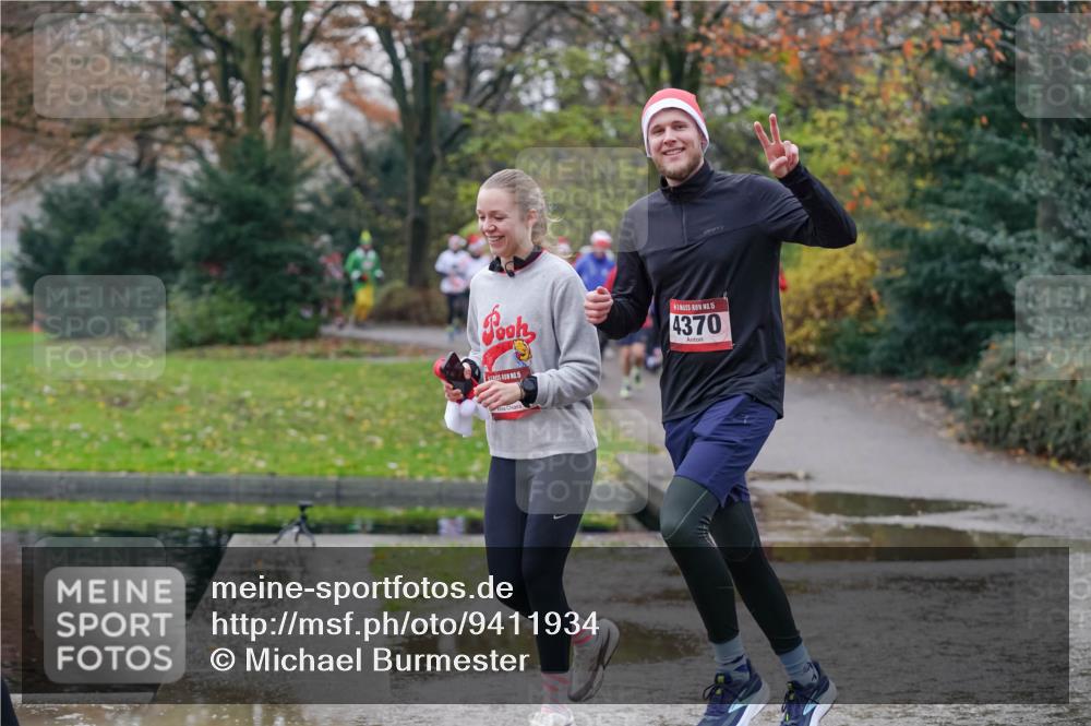 07.12.2025 - St. Pauli X-Mass-Run No. 15 Michael Burmester http://msf.ph/oto/9411934 07.12.2025 11:43:12 Laufen 15, 4370, 15 meine-sportfotos.de