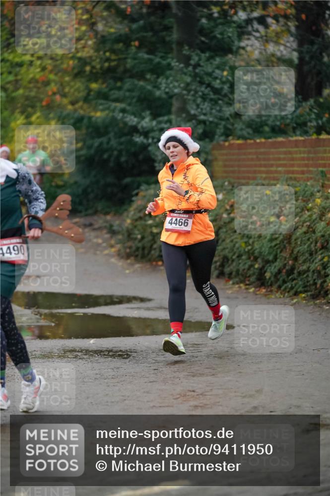 07.12.2025 - St. Pauli X-Mass-Run No. 15 Michael Burmester http://msf.ph/oto/9411950 07.12.2025 10:00:38 Laufen 4490, 4466 meine-sportfotos.de