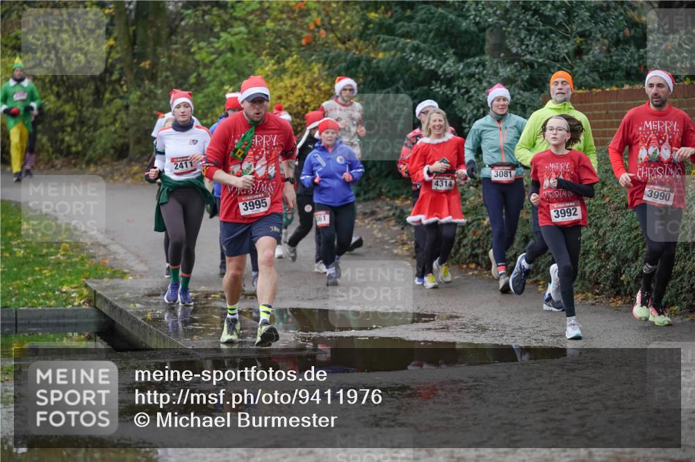 07.12.2025 - St. Pauli X-Mass-Run No. 15 Michael Burmester http://msf.ph/oto/9411976 07.12.2025 11:43:17 Laufen 2411, 3995, 50, 361, 80, 3081, 4314, 3992, 3990 meine-sportfotos.de
