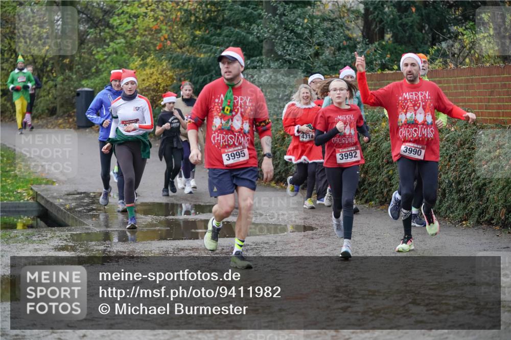 07.12.2025 - St. Pauli X-Mass-Run No. 15 Michael Burmester http://msf.ph/oto/9411982 07.12.2025 11:43:19 Laufen 3995, 4314, 3992, 3990 meine-sportfotos.de